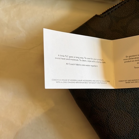 Coach Corner Zip Wristlet Signature Brown Clutch Small Logo Purse NWT - Picture 6 of 7